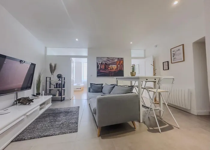 Le Palais - Hypercentre * Гренобль